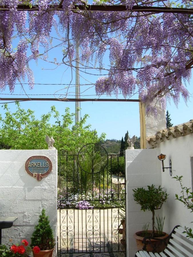 River Ebro Holidays Tivenys エクステリア 写真